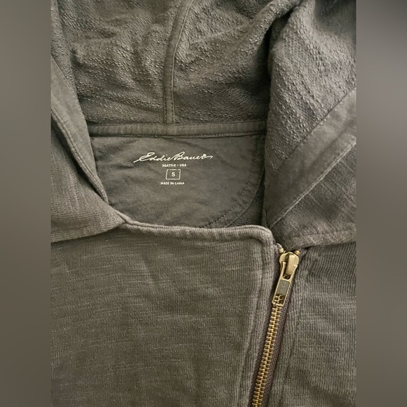 Trendy Eddie Bauer Women’s Light Jacket - Size S - Picture 3 of 3